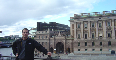 Hanging out near the downtown palace.