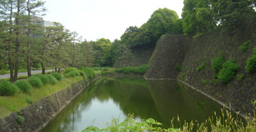 Walls of the Imperial Palace.