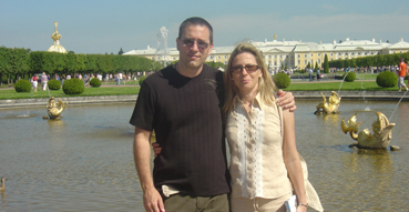 The front gardens of Peterhof.