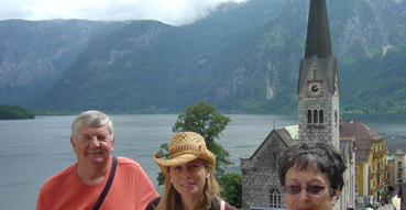 Sam and the 'rents in Hallstat.