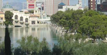 The lagoon in front of the Bellagio.